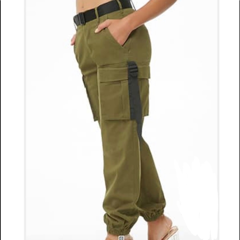 Belted Cargo joggers